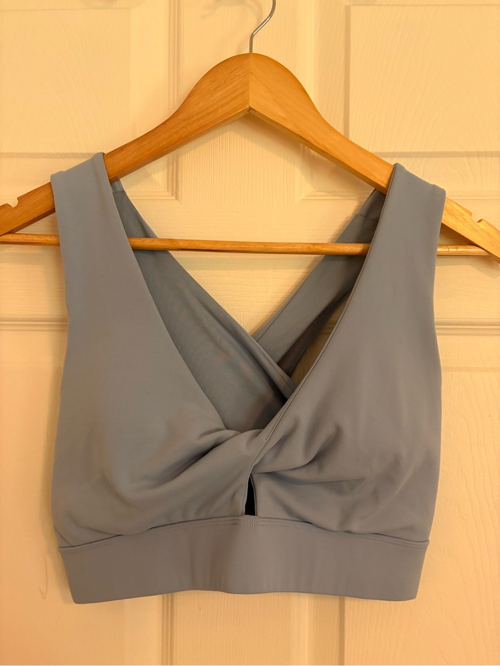 Danskin Twist Front Sports Bra